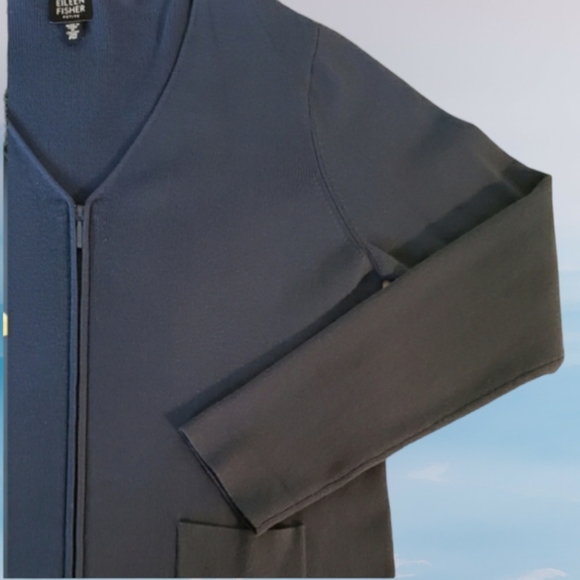 EUC Eileen Fisher Zip Up Cardigan, Petite M, Adriatic Blue, Lightweight, V Neck - Picture 3 of 4
